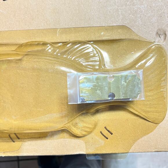 Big Mouth Billy Bass The Singing Sensation 1999 Gemmy Wall Mounted With Box - Picture 11 of 16